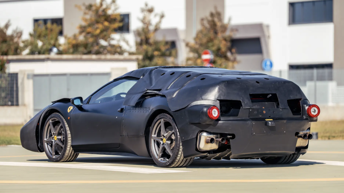 Photo credit : RM Sotheby's