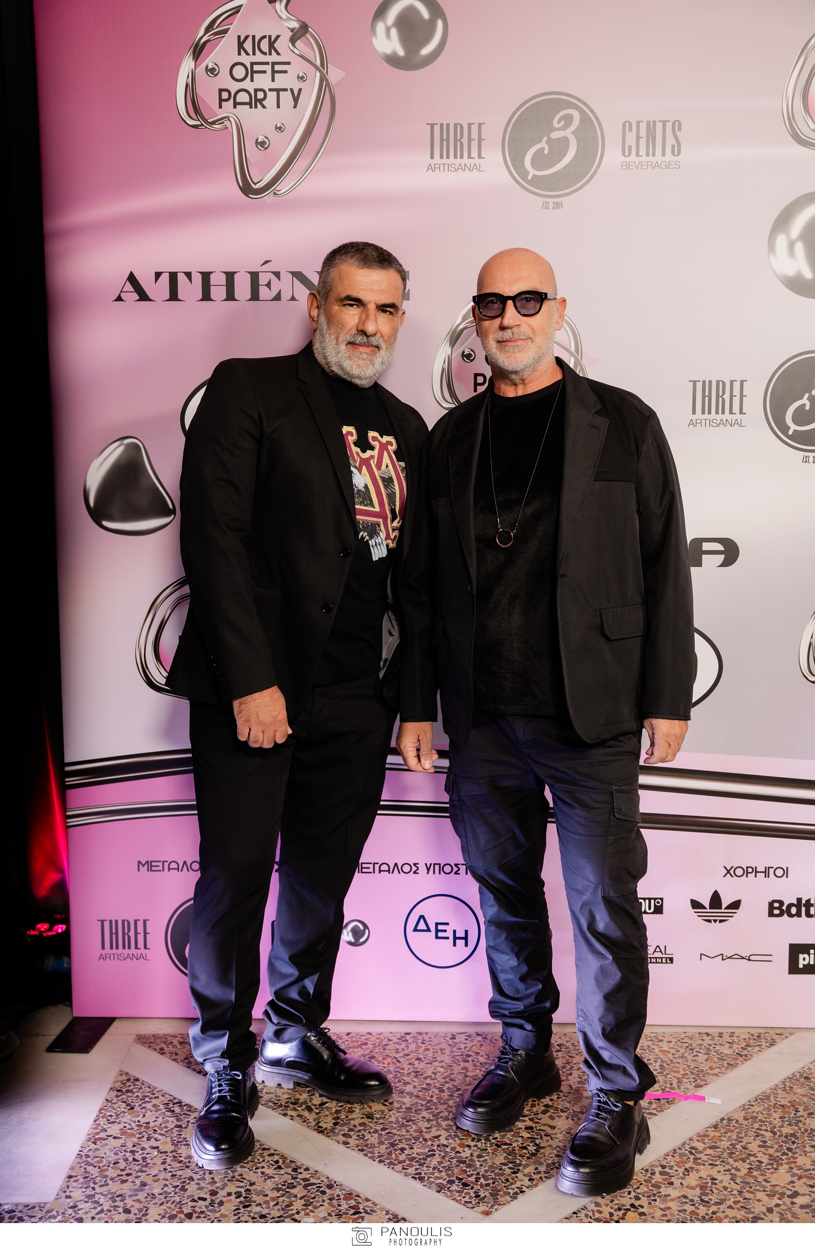 DEUX HOMMES Γρηγόρης Τριανταφύλλου, Δημήτρης Αλεξάκης
