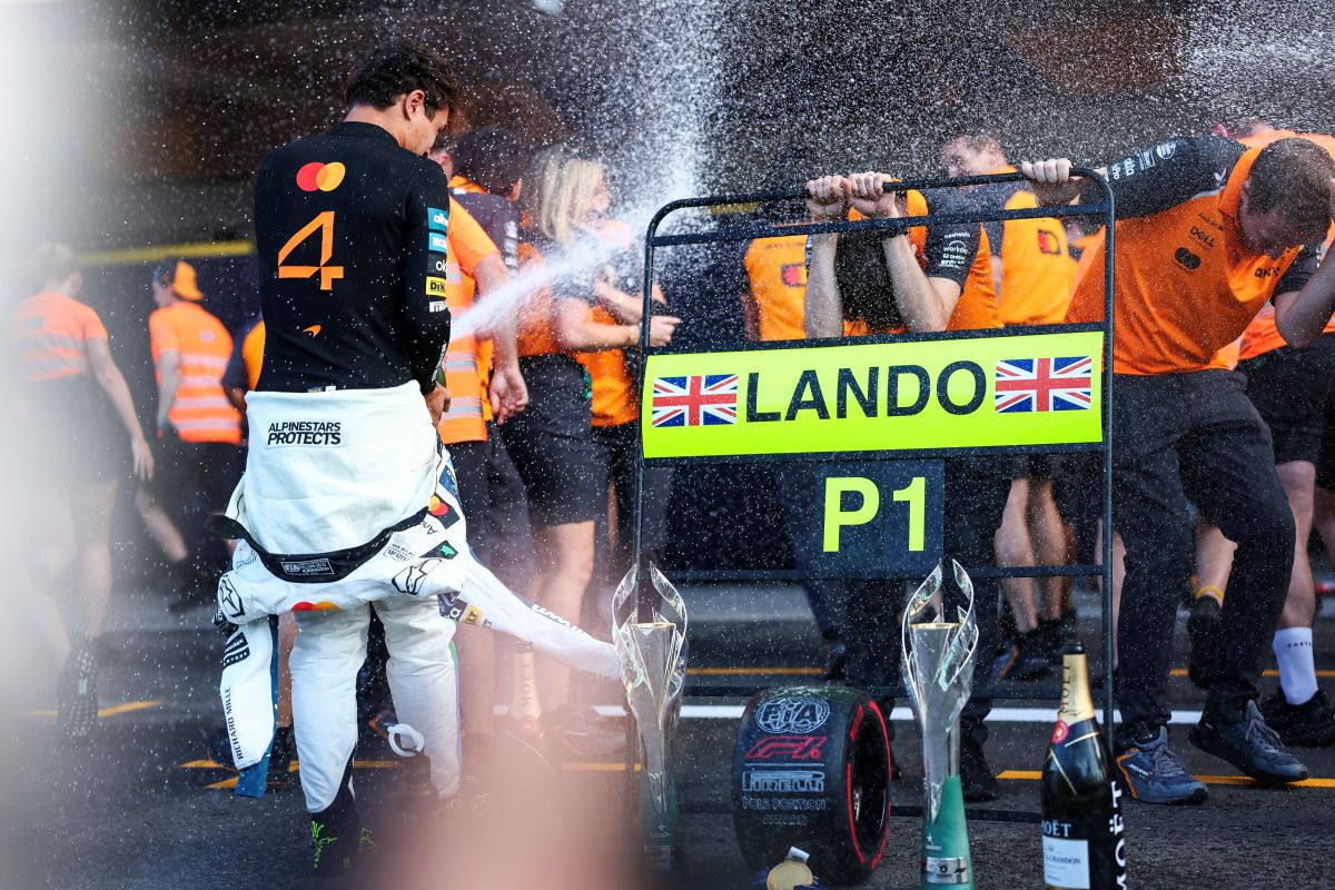 Ζέστη και αραιός αέρας έφεραν ανθρώπους και μηχανές στα όρια τους