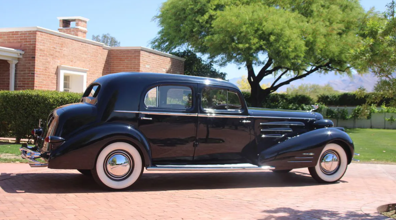 photo credit : M.S. Rau