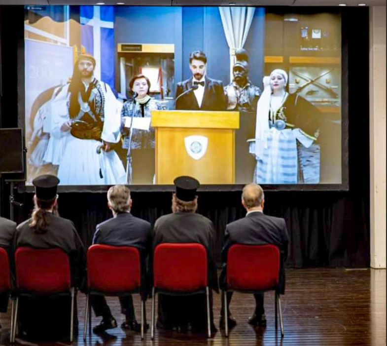 Ο Νίκος Φλώρος μιλά στη βράβευσή του