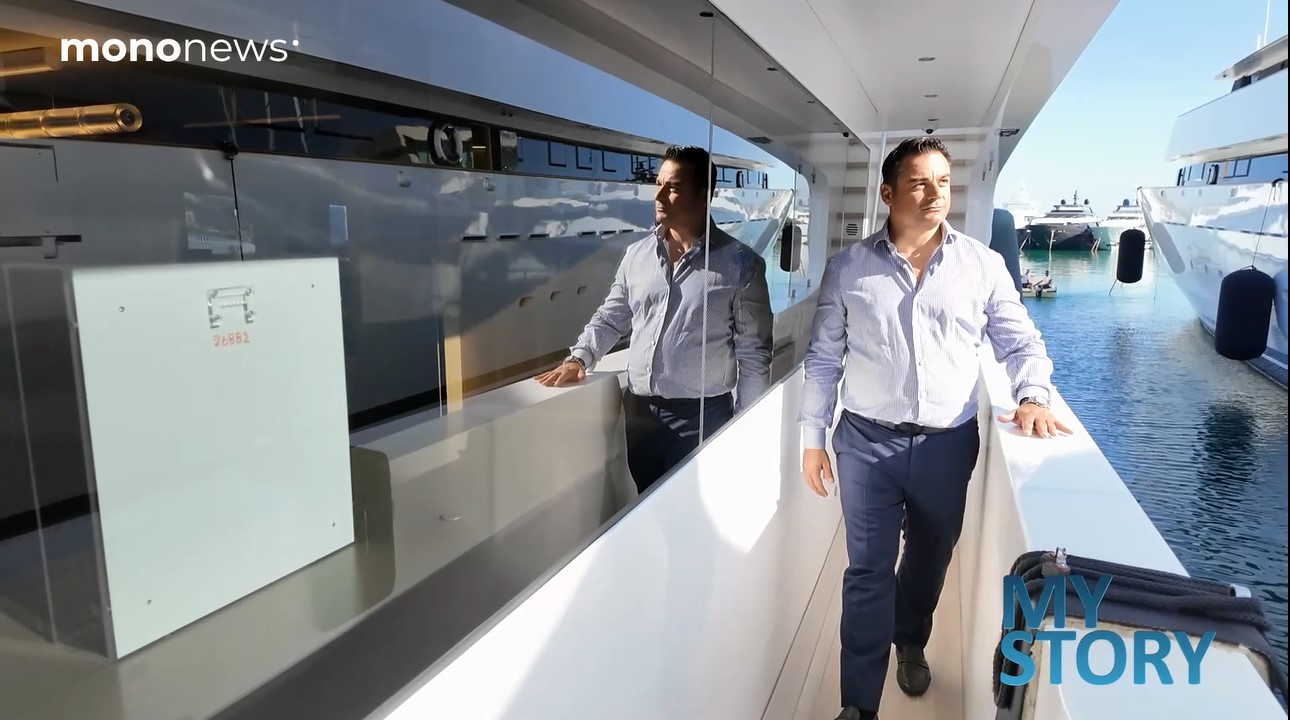 Κώστας Δελαπόρτας