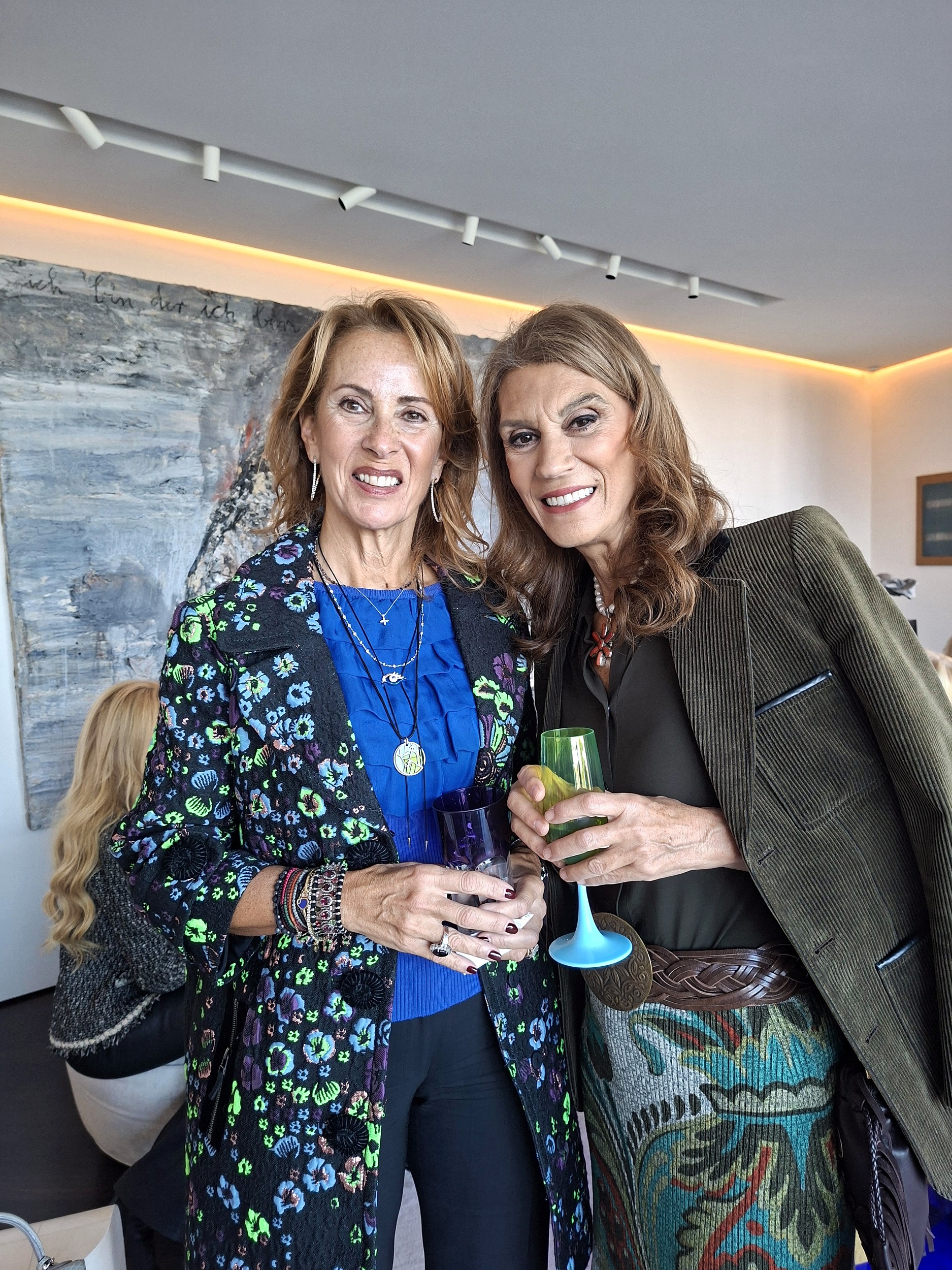 Μιλένα Τσαβλίρη, Λίζυ Οικονόμου