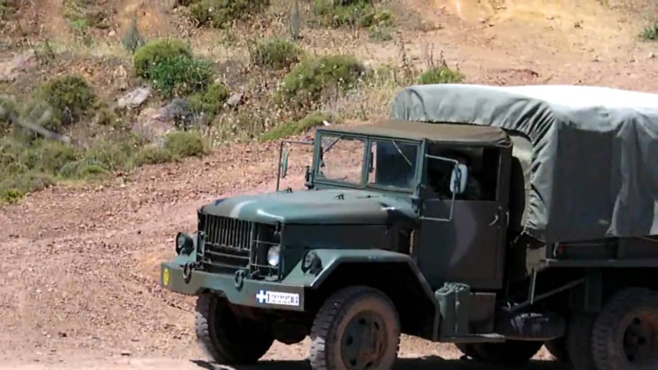 Τα θρυλικά REO και Steyer πρέπει να αντικατασταθούν