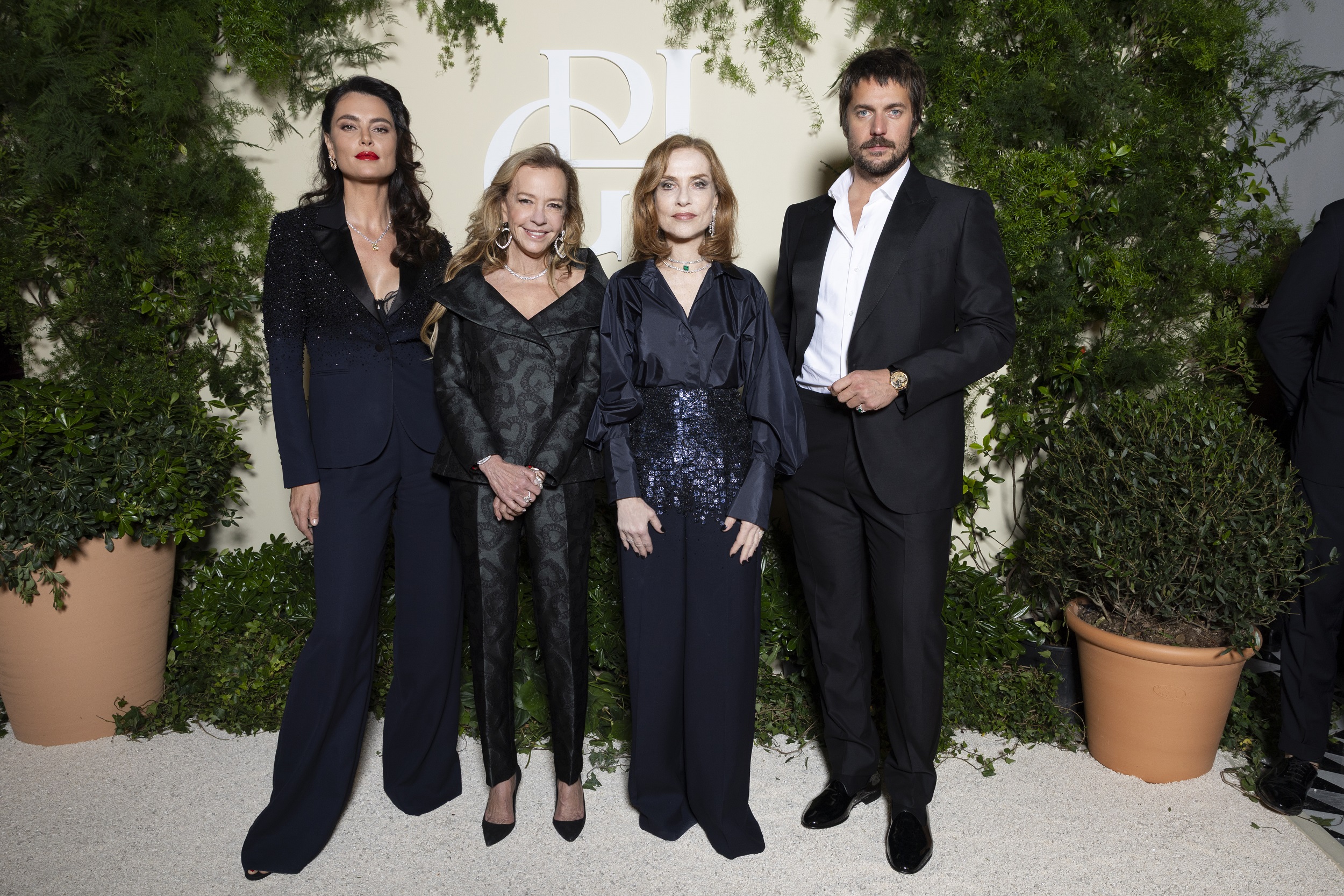 Catrinel Marlon, Caroline Scheufele, Isabelle Huppert & Lucas Bravo