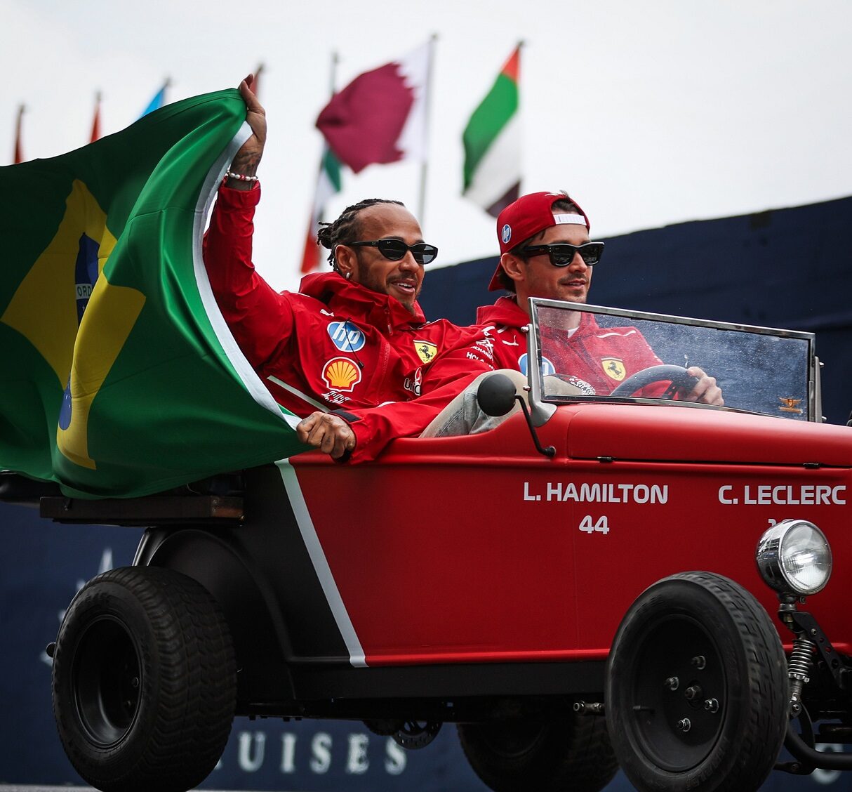 Οι οδηγοί της Ferrari δεν κατάφεραν να τερματίσουν στον αγώνα