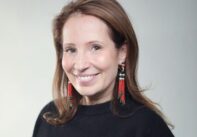 Ντάνα Άουσλαντερ, ιδρύτρια της LUXUS, fan της Hermès