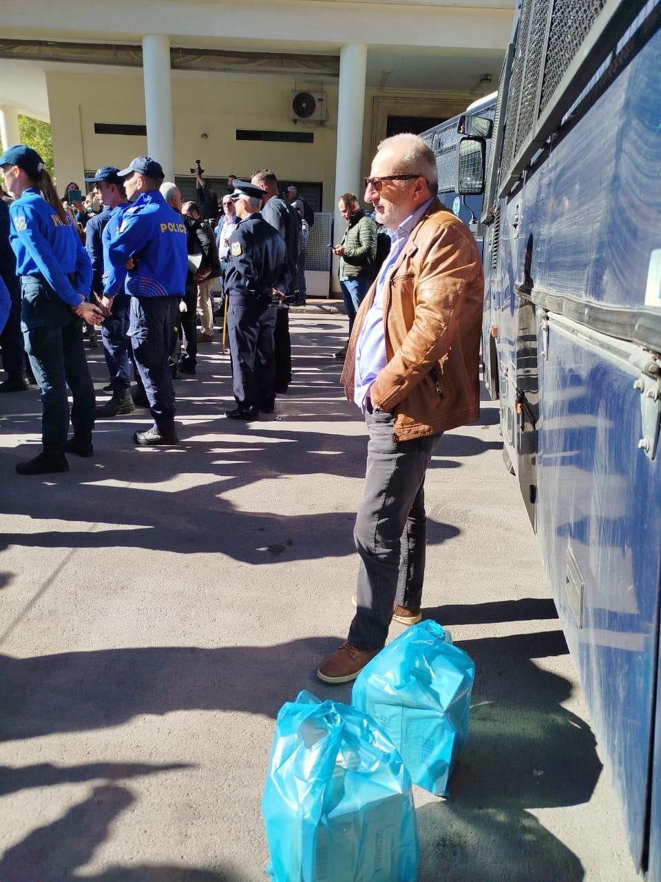 Τα τσίπουρα σε... παράταξη