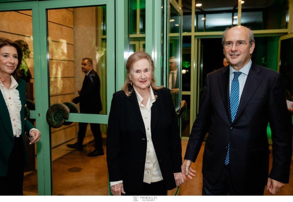 Φαλη Βογιατζάκη, Κωστής Χατζηδάκης