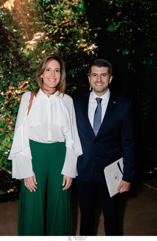 Μαρία Παπαθανασίου Αρώνες, Βασίλης Ξυπολυτάς