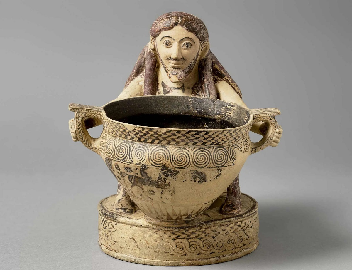 Πλαστικό αγγείο με μορφή κομαστή (600 -575 π.Χ.)