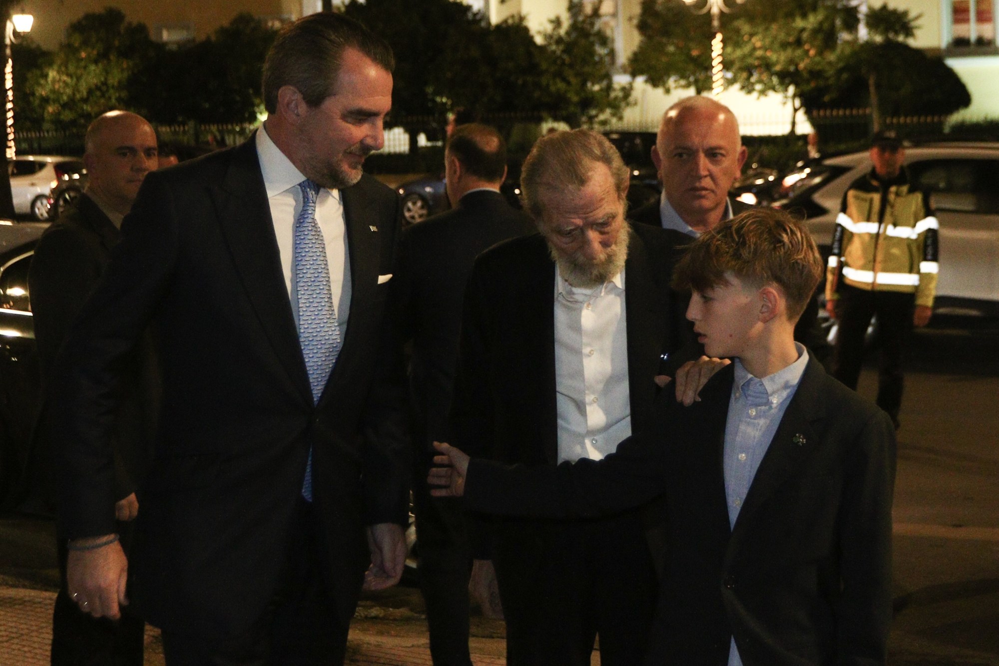 Ο Νικόλαος Ντε Γκρες με τον καπετάν Γιώργο Βαρδινογιάννη