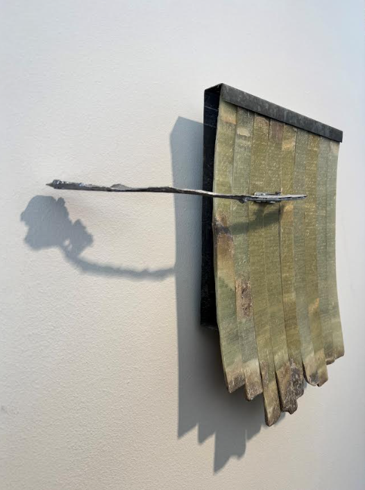 Service Point, της Ισμήνης Κινγκ και Ιλεάνας Αρναούτου