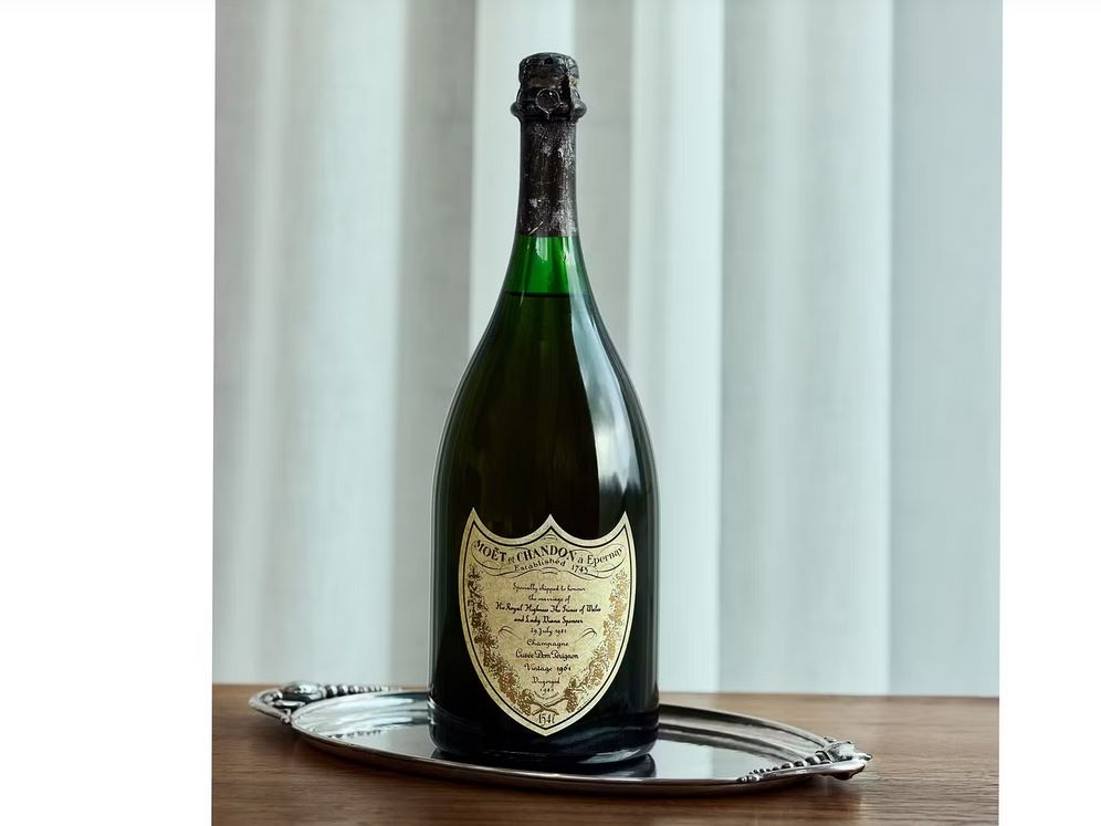 Μπουκάλι Dom Perignon του 1961 από τον γάμο του Καρόλου Γ΄ και της πριγκίπισσας Νταϊάνα