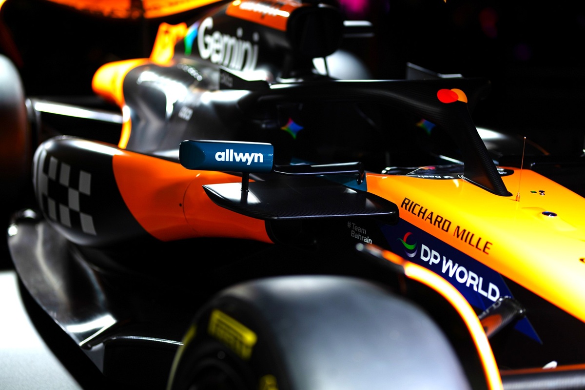 Το εντυπωσιακό showcar της McLaren F1 Team