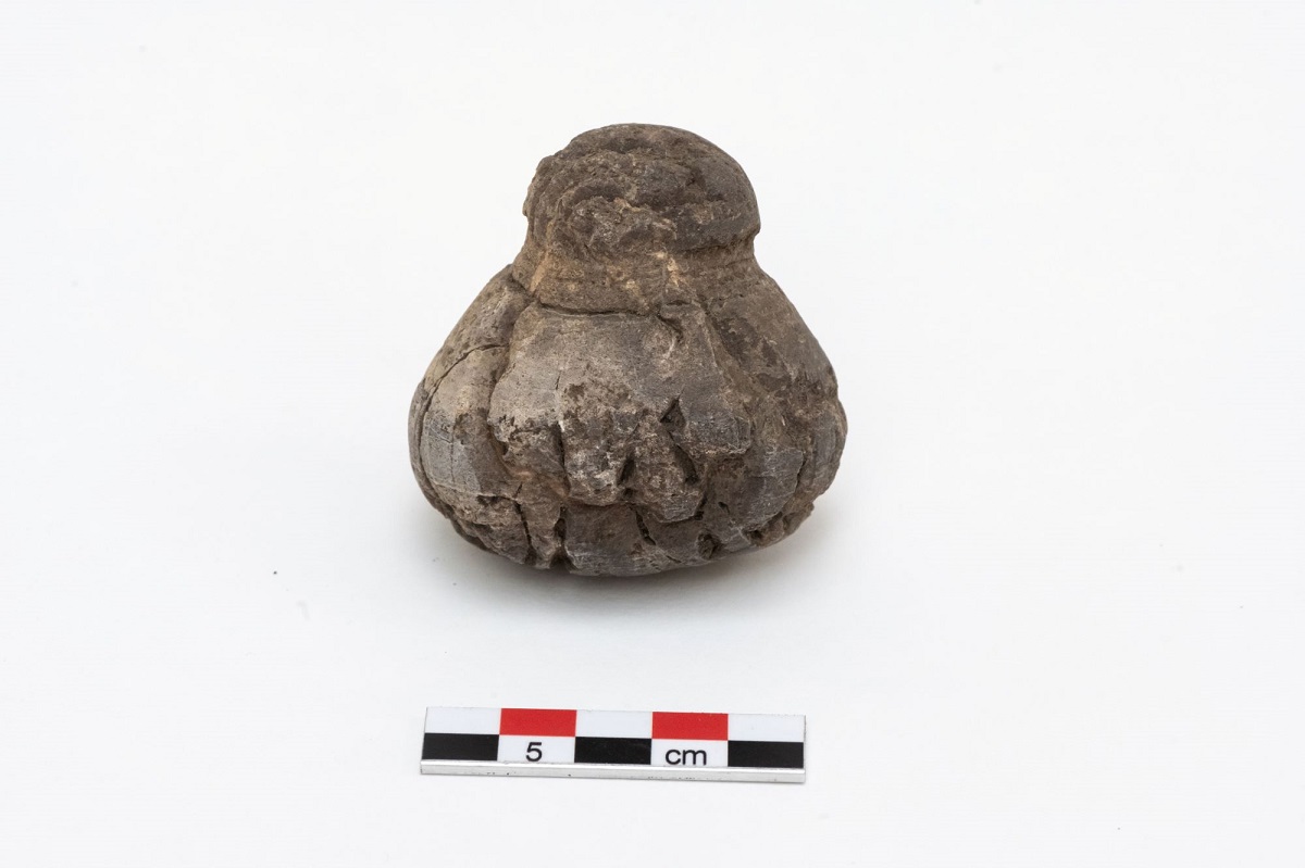 Φυσικός λίθος που φέρει κάποια ανθρωπόμορφα χαρακτηριστικά