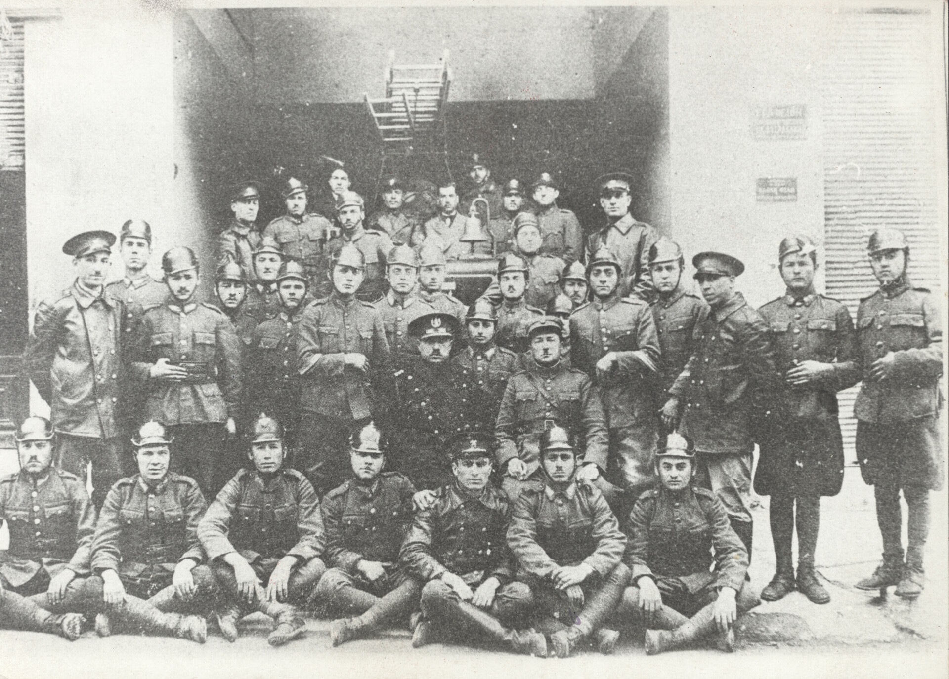 Η 1η Σχολή Πυροσβεστών το 1930 με την ίδρυση του Πυροσβεστικού Σώματος