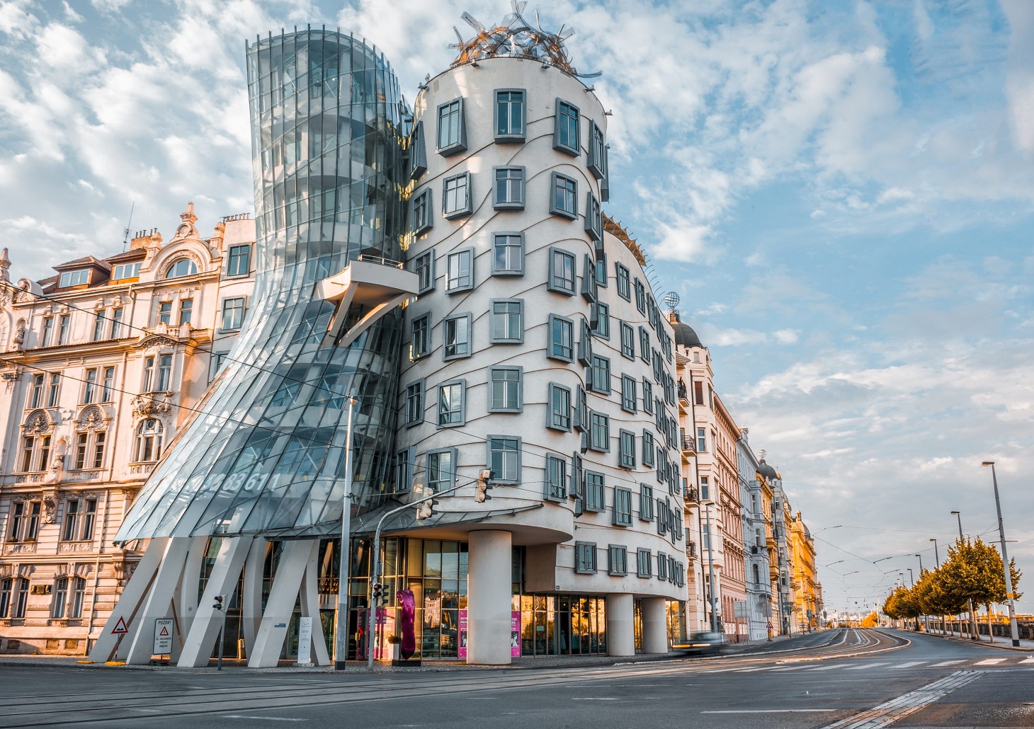 Dancing House, Πράγα