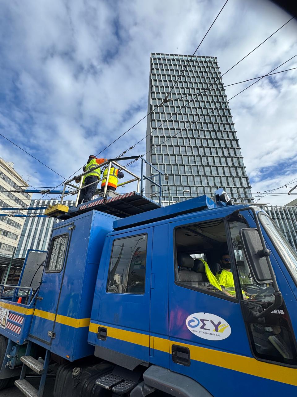 Κατάργηση του εναέριου δικτύου στον Πειραιά