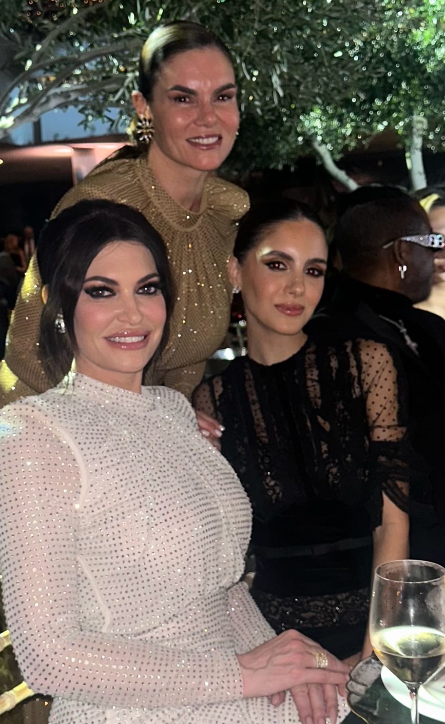 Κίμπερλι Γκίλφοϊλ, Μιράντα Πατέρα και Αλεξάνδρα Νίκα