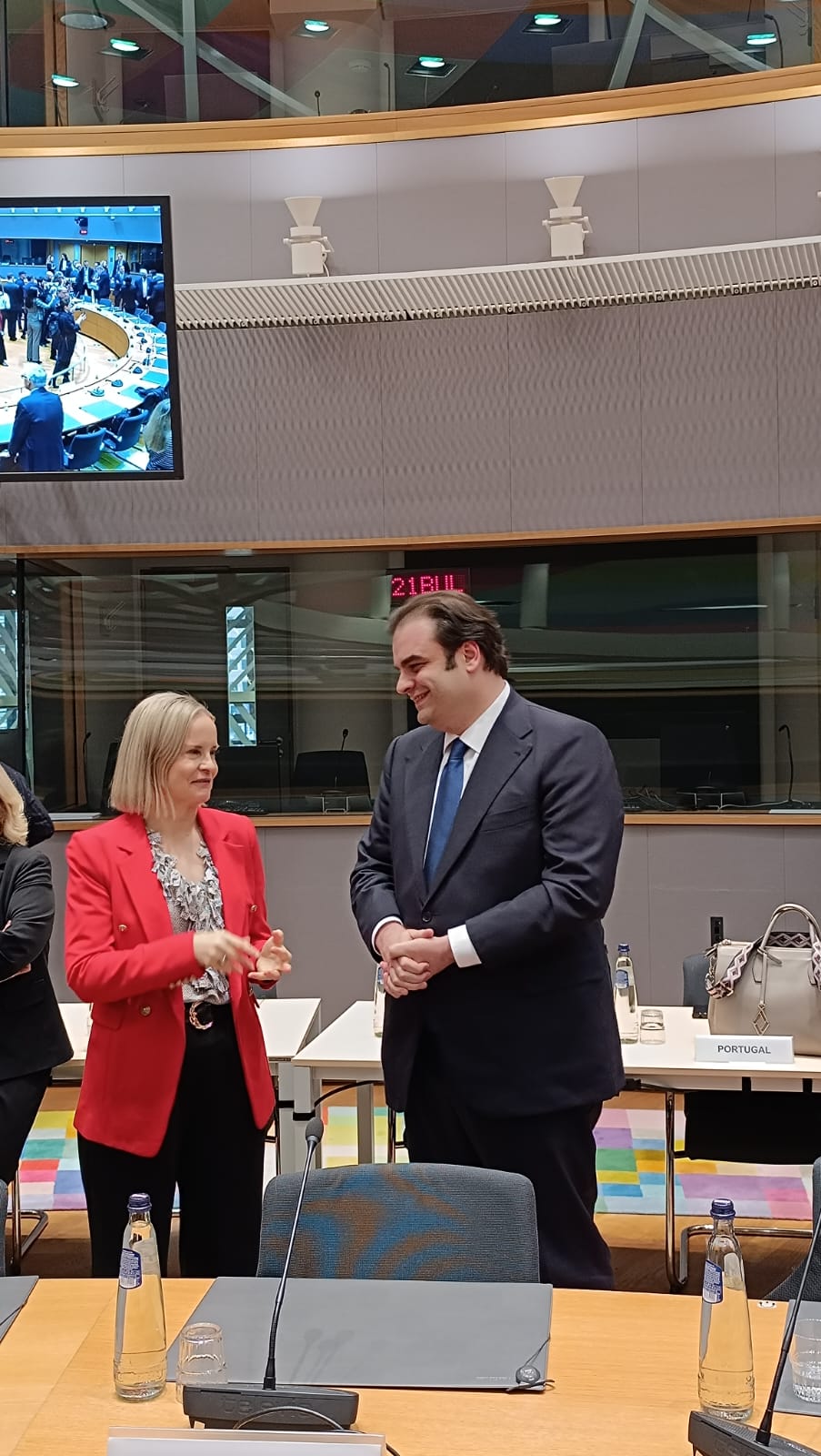 Ο υπουργός Οικονομικών Κυριάκος Πιερρακάκης λίγο πριν την κρίσιμη ψηφοφορία για την προεδρία του Eurogroup