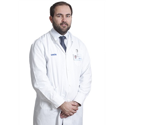 Ηλίας Καραΐσκος MD, PhD, Παθολόγος – Λοιμωξιολόγος - Αναπληρωτής Διευθυντής Α’ Παθολογικής Λοιμωξιολογικής Κλινικής, ΥΓΕΙΑ