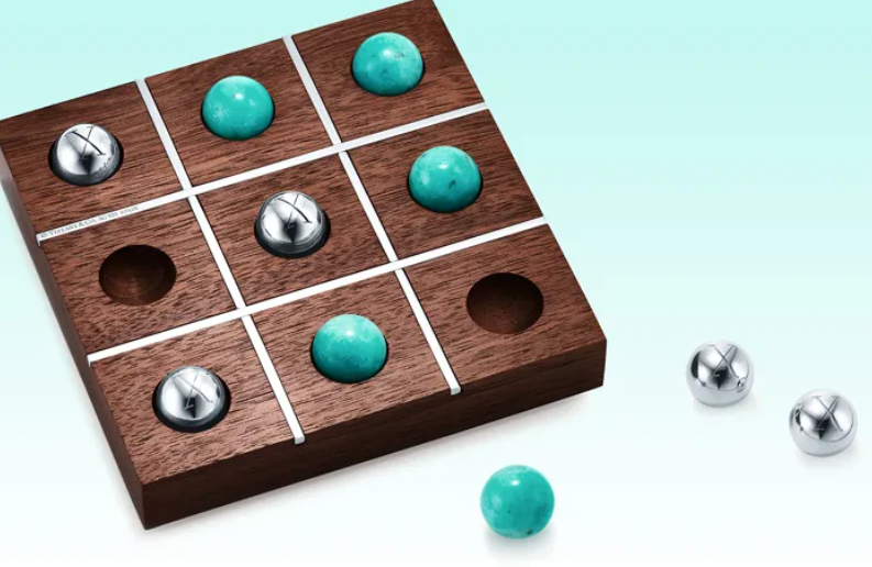 photo credit: Tiffany & Co. official site