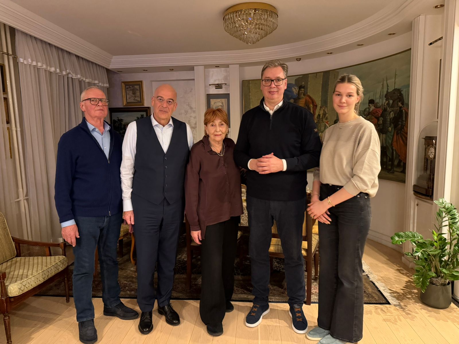 O Νίκος Δένδιας με την οικογένεια του Σέρβου Προέδρου Αλεξάντερ Βούτσιτς