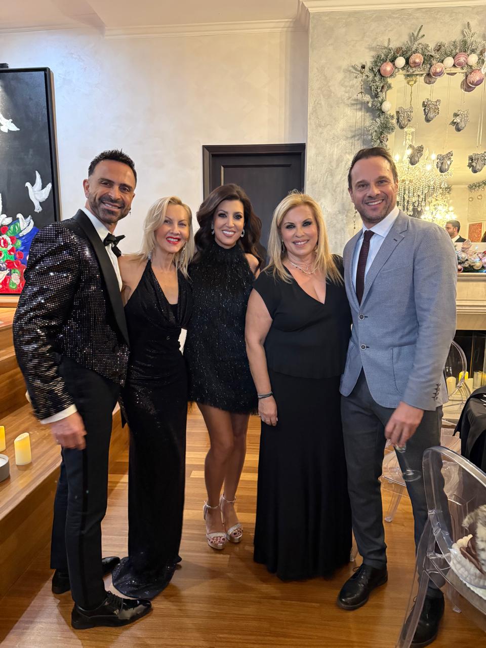 Κωνσταντίνος Χριστοφόρου, Κικη Τσόλκα, Αγγελική Αγγελίδη, Μαίρη Αυγερινοπούλου, Μέμος Μπεγνής