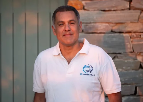 Βίκτωρ Καμχής: «Πώς μεταφέραμε ένα πιάνο σε βίλα της Κρήτης»