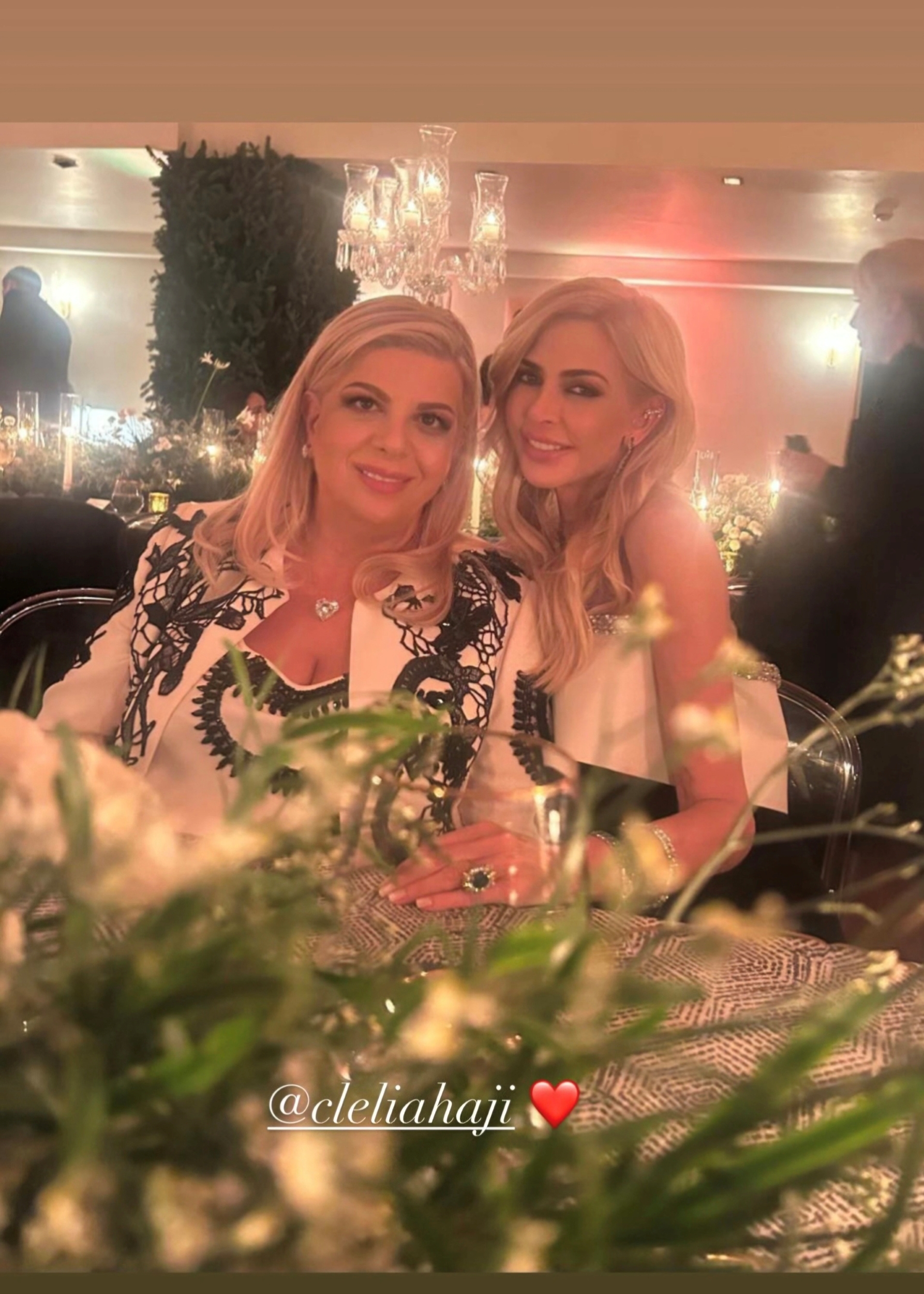 Κλέλια Χατζηιωάννου, Αντζελα Βαγιωνή-Οικονομίδη στο πάρτυ Δαλακούρα