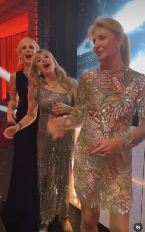 Αλεξία Διβάνη, Σούλα Λιάκου, Ελίνα Φέσσα, πρωτοστάτησαν στον χορό