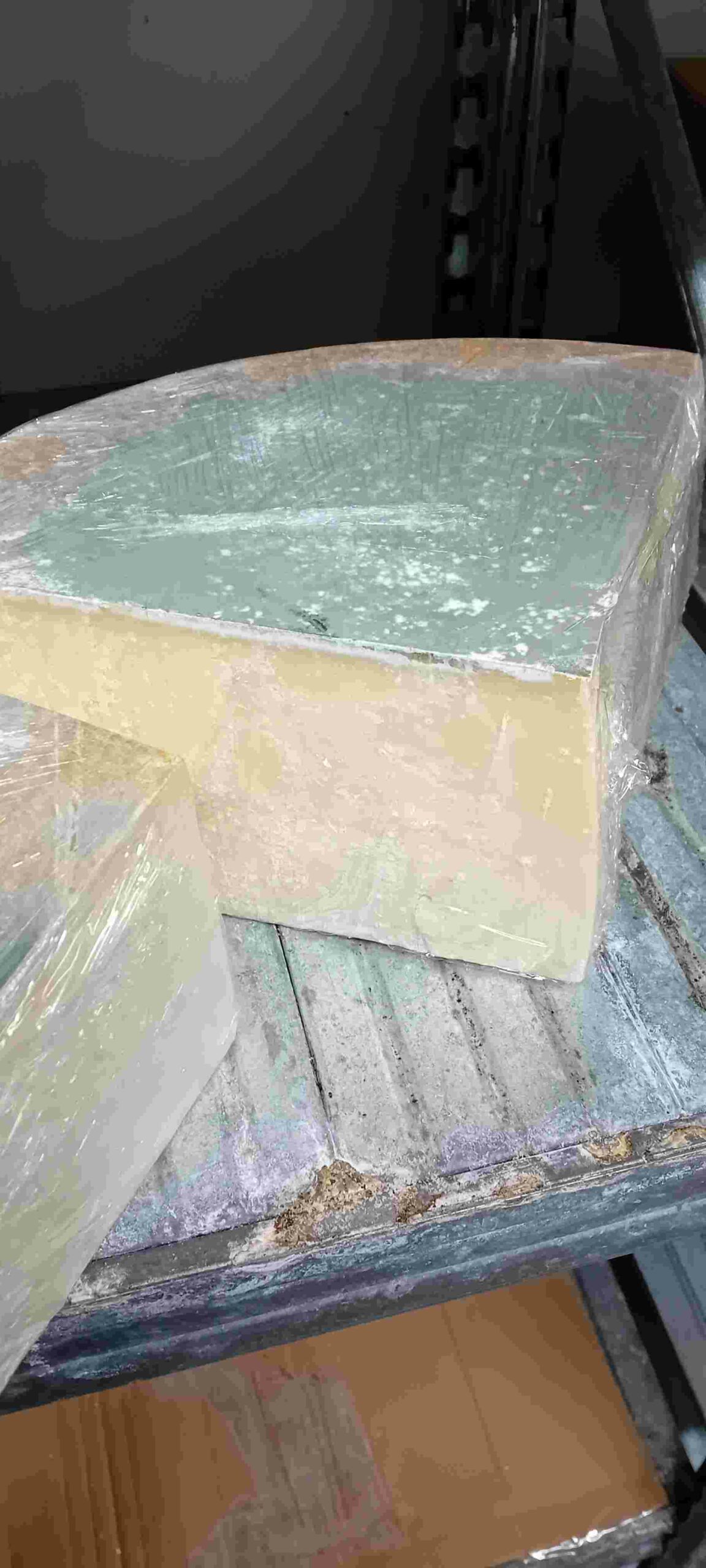 Σε 4.585 ανέρχονται οι μέχρι στιγμής έλεγχοι της Περιφέρειας Αττικής – κατασχέθηκαν 12 τόνοι ακατάλληλων προϊόντων, περισσότερα από 324.000 ευρώ τα επιβληθέντα πρόστιμα 