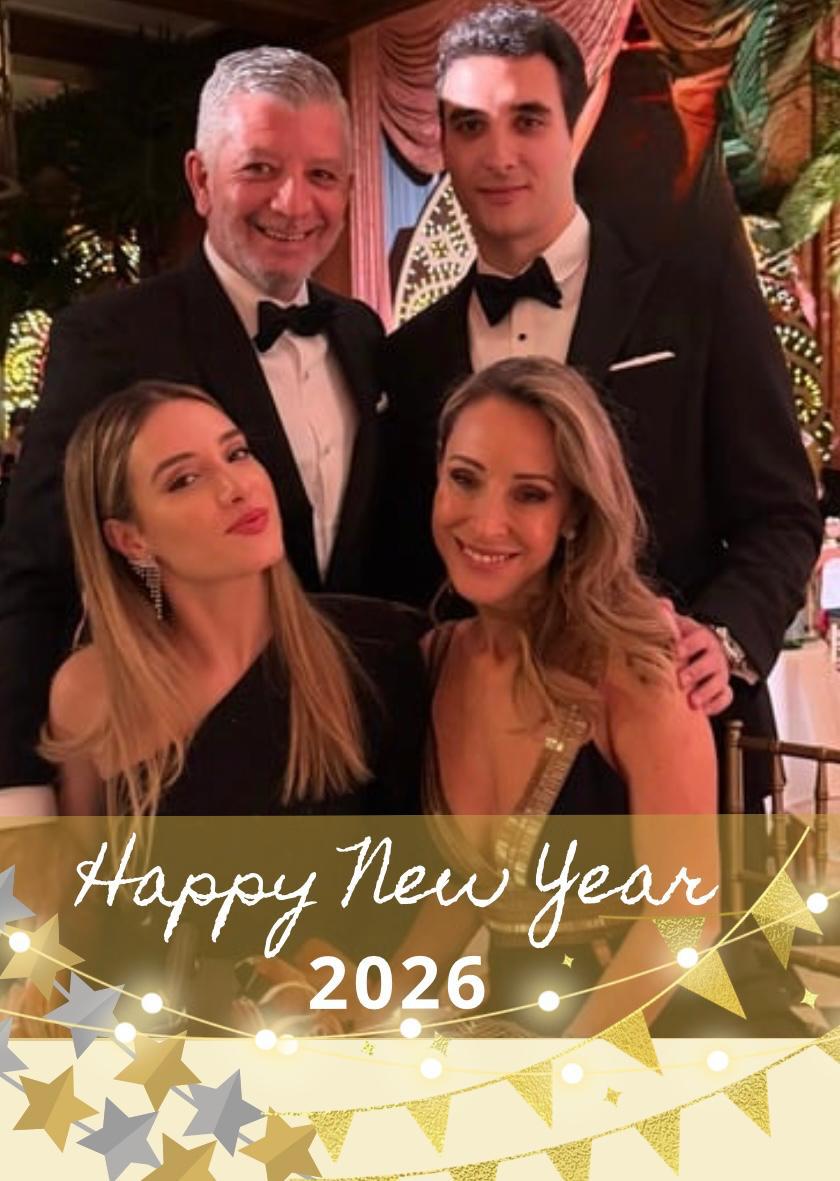 Η οικογένεια Χαλκιά. Ο εφοπλιστής Μιχάλης Χαλκιάς με τη σύζυγό του Αλεξάνδρα και τά παιδιά τους Γιώργο και Μελίνα