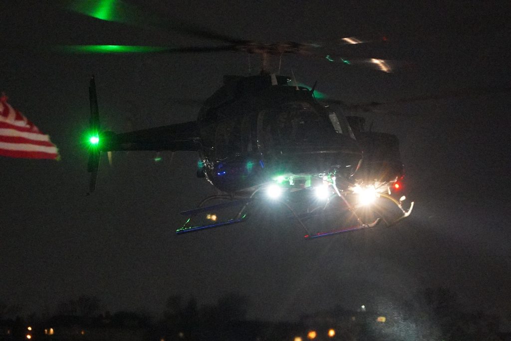 Το ελικόπτερο που φέρεται να μετέφερε τον Νικολάς Μαδούρο και τη σύζυγό του (Photo by RYAN MURPHY / GETTY IMAGES NORTH AMERICA / Getty Images via AFP)