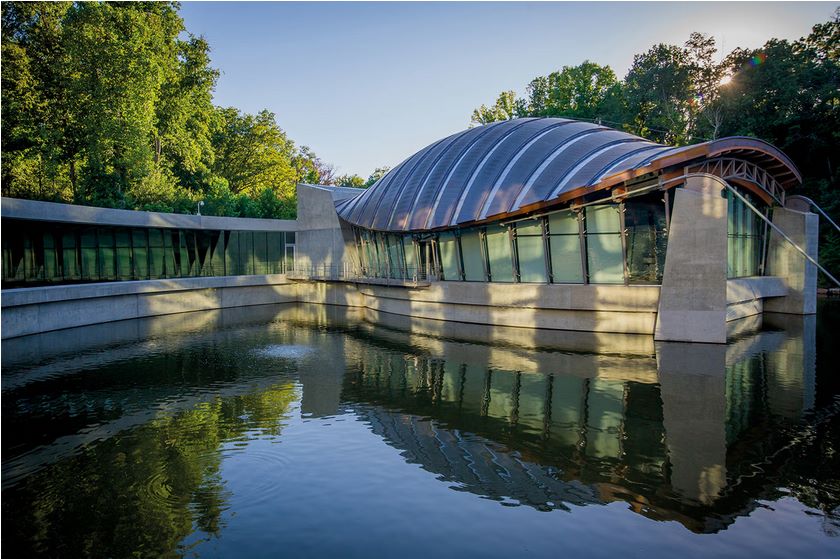 Μουσείο Κρυστάλλινων Γεφυρών Αμερικανικής Τέχνης
