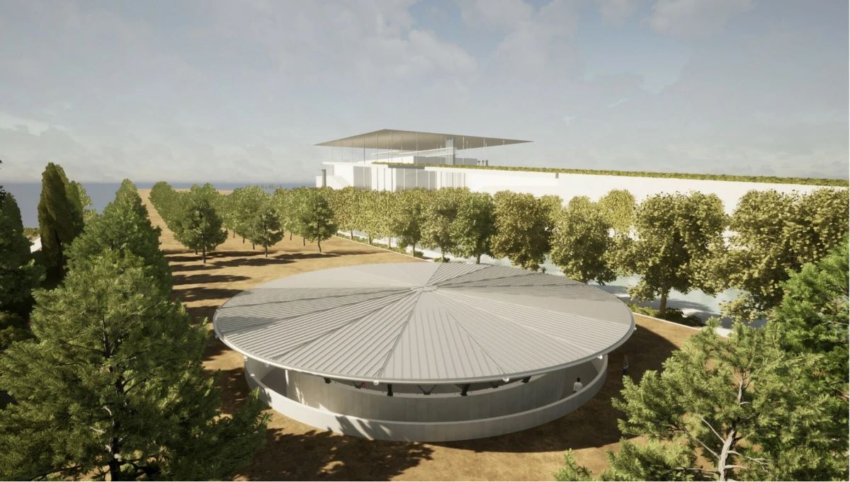 Το κέλυφος των «Δεσμωτών» στην Εσπλανάδα του Φαλήρου