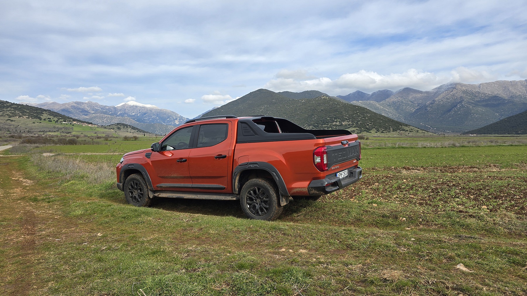 Στα υψίπεδα του Μαινάλου με το Maxus T60