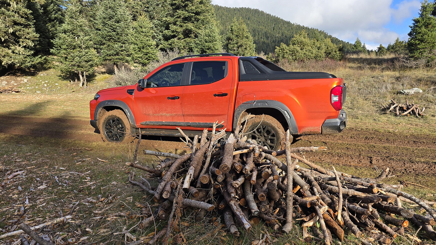 Στα υψίπεδα του Μαινάλου με το Maxus T60Στα υψίπεδα του Μαινάλου με το Maxus T60