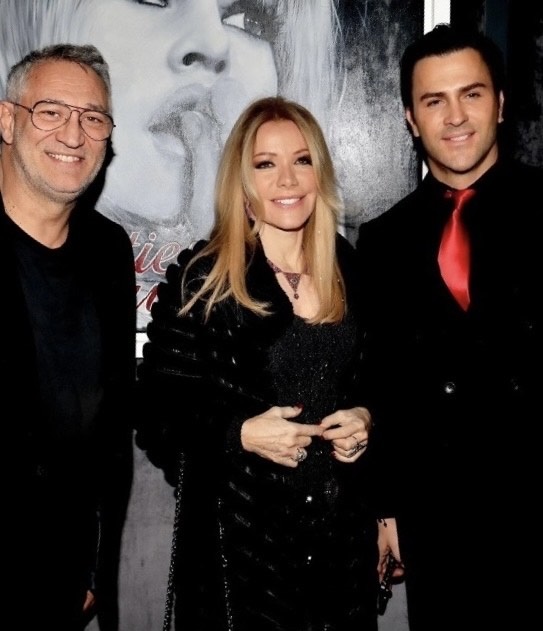 Γιώργος Ντάβλας, Μαριάννα Λάτση