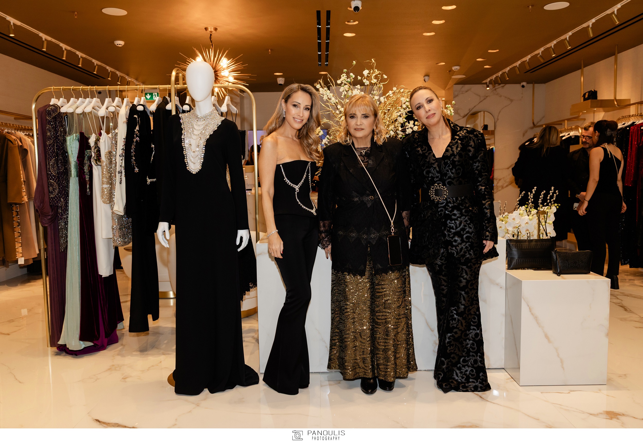 Αλεξάνδρα Ζάκκα-Χαλκιά, Μαίρη Ζάκκα, Χρύσα Ζάκκα