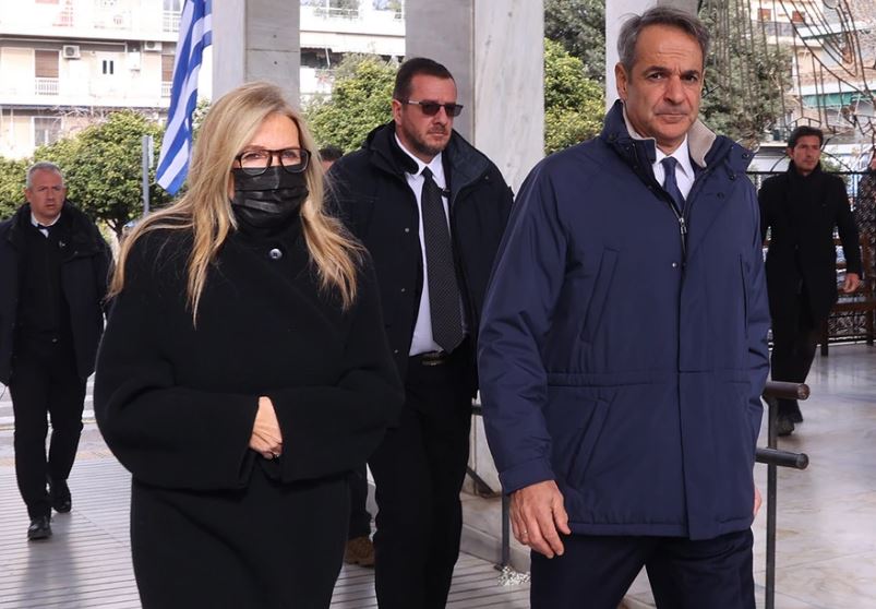 Ο πρωθυπουργός Κυριάκος Μητσοτάκης με τη σύζυγό του, Μαρέβα Γκραμπόβσκι Μητσοτάκη