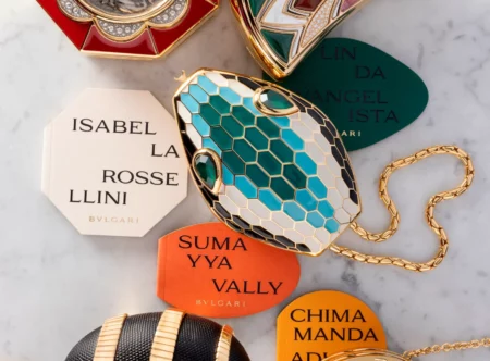 Bvlgari Icons: η νέα συλλογή τσαντών του οίκου με την υπογραφή της Μαίρης Κατράντζου