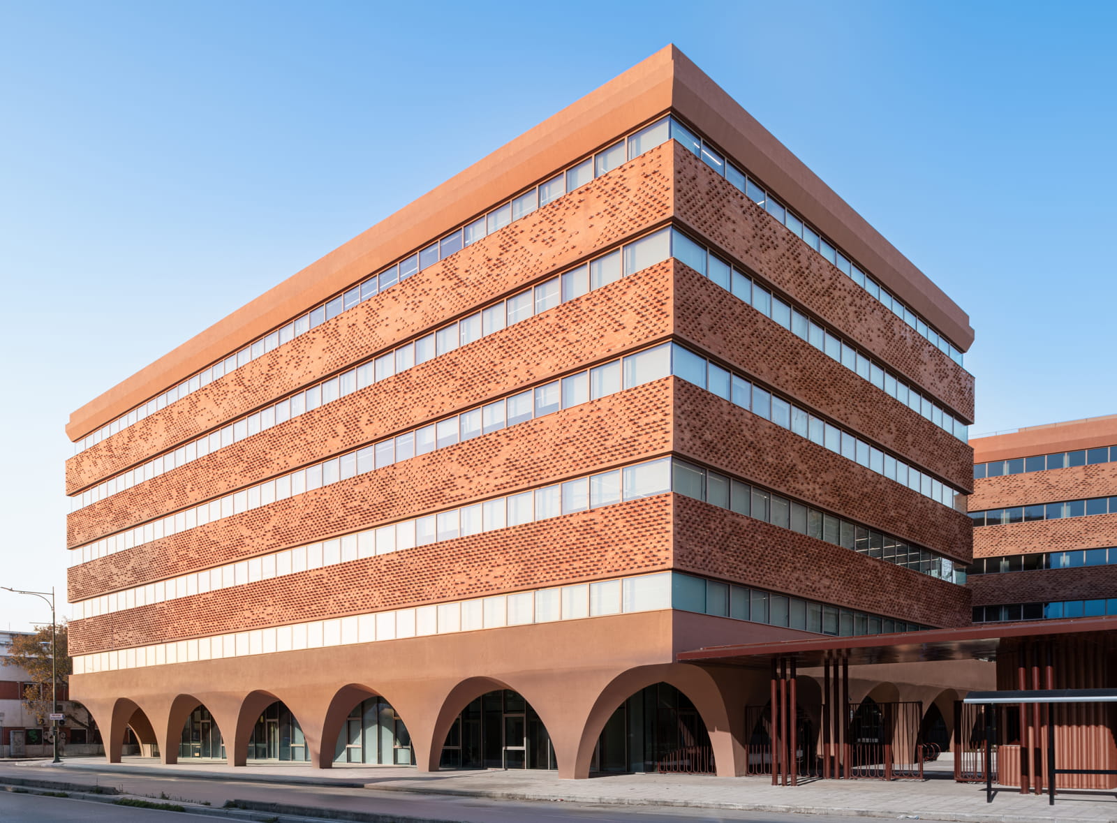 ΒΡΑΒΕΙΟ στο έργο HUB26, by Divercity Architects 