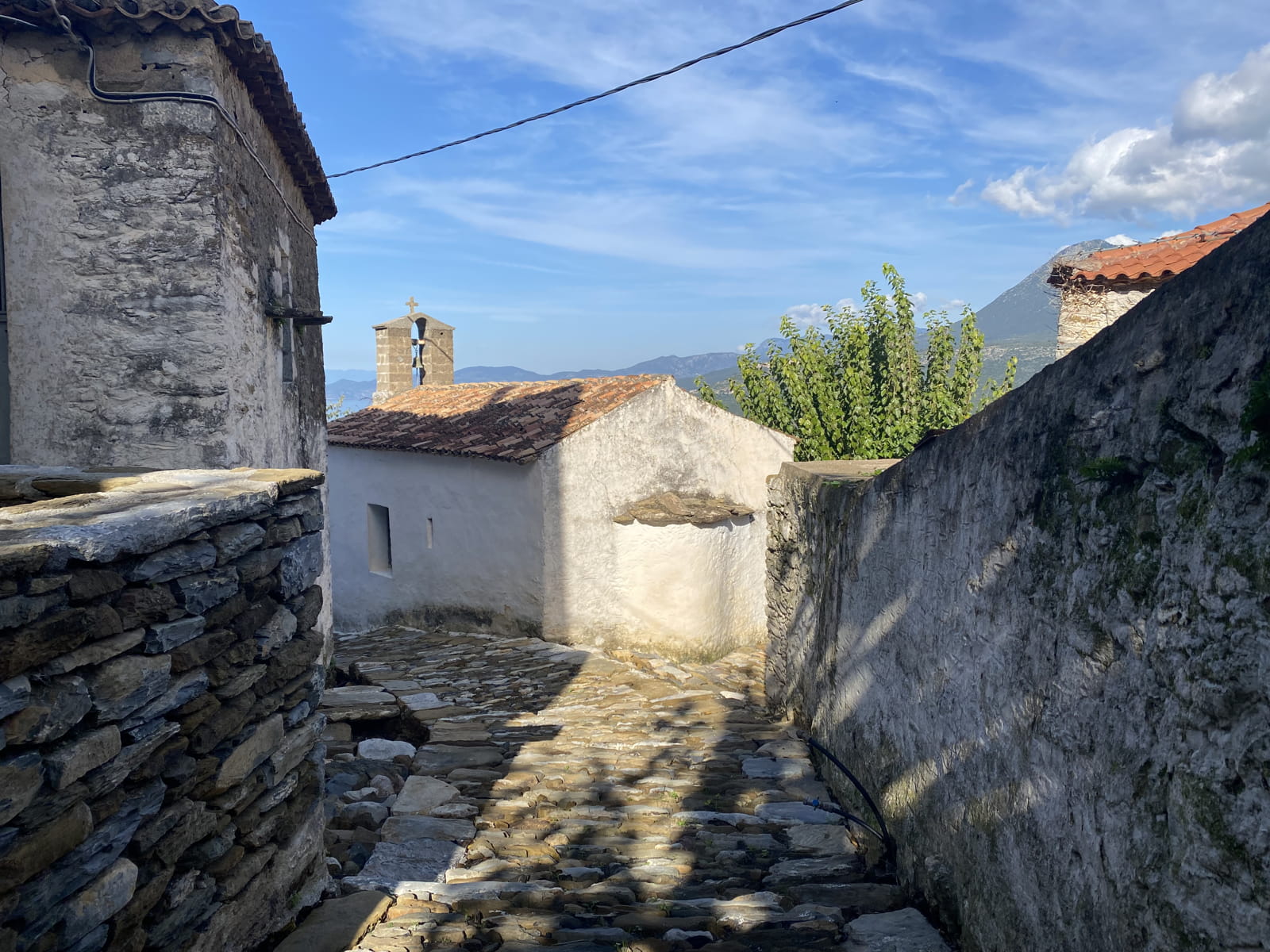 ΒΡΑΒΕΙΟ στο έργο Kalderimi – Pigi, by Etsi Architects 