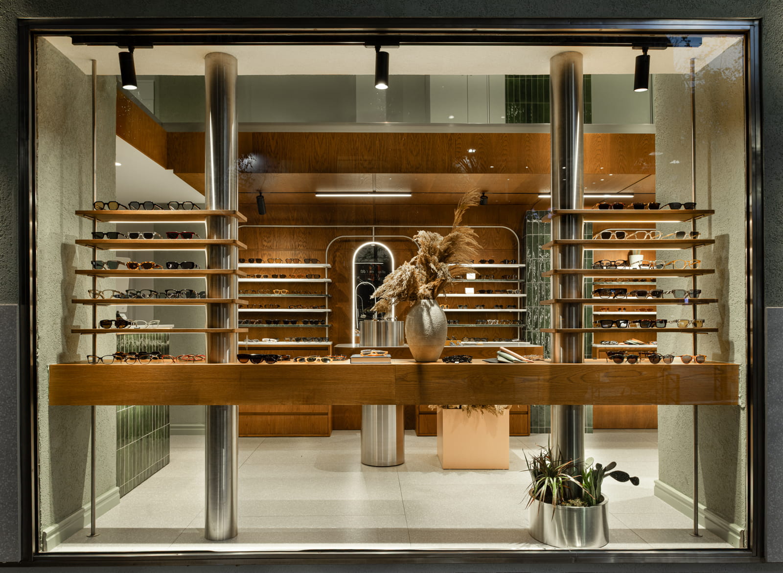 ΕΠΑΙΝΟΣ στο έργο ME & JOE, by Urban Soul Project 