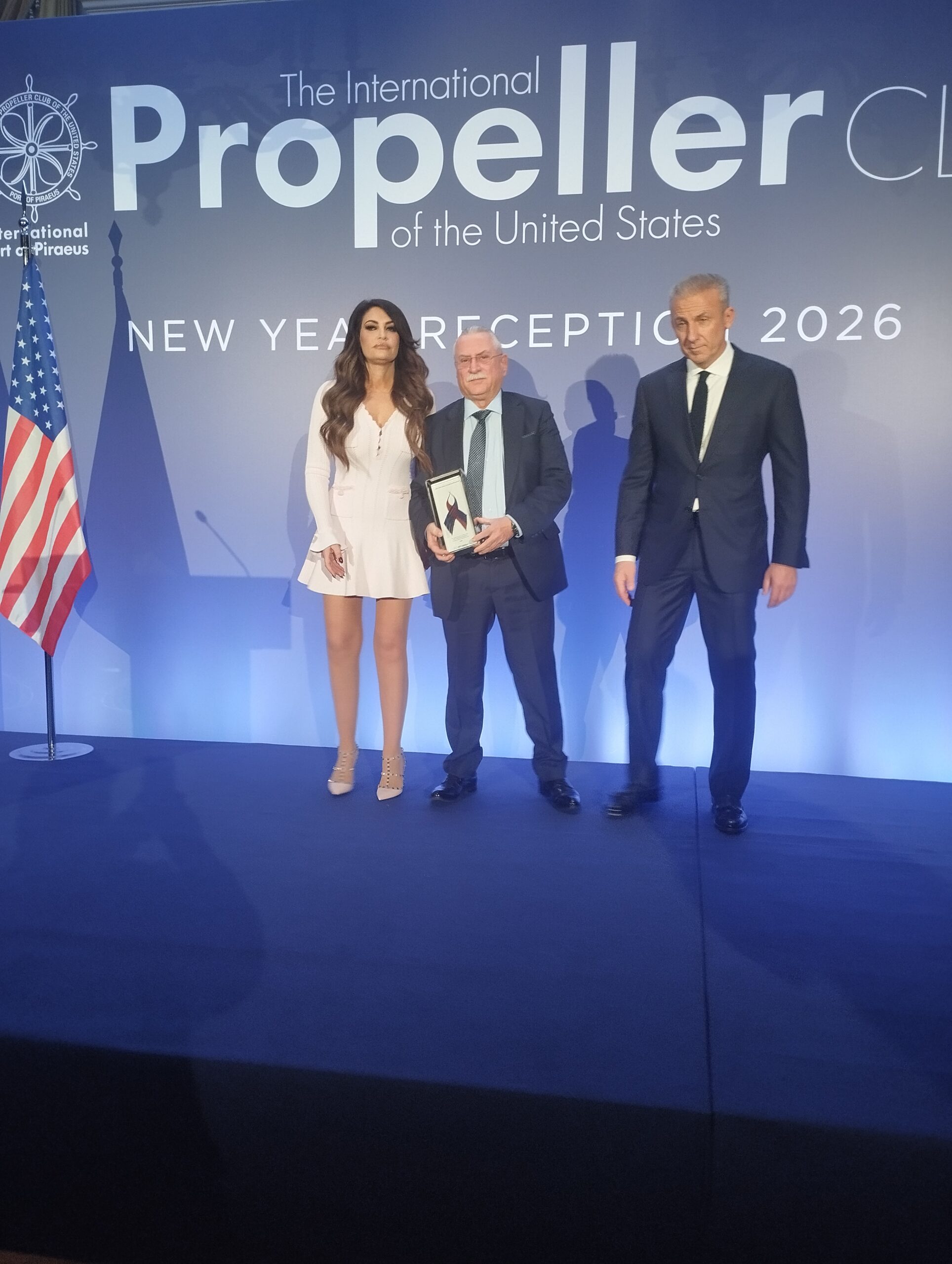 Κίμπερλι Γκιλφόιλ, Ιωάννης Σταματόπουλος (ΟΝΕΧ), Kωστής Φραγκούλης