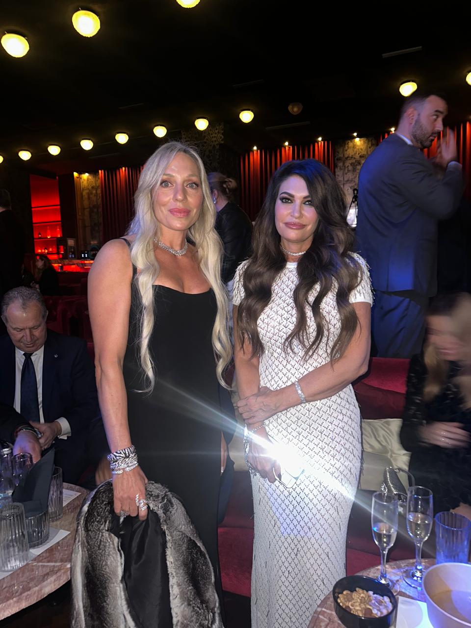 Ρόη Αποστολοπούλου, Κίμπερλυ Γκιλφόϋλ