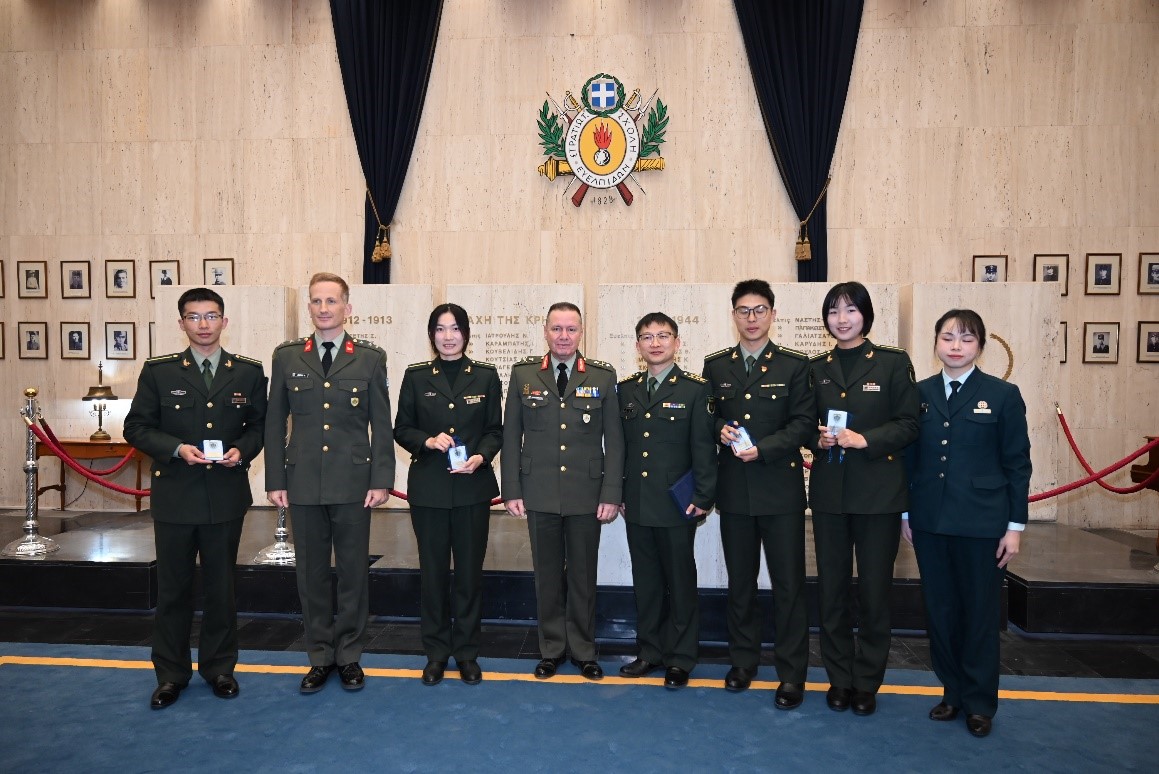 Η επίσκεψη Κινεζικής Αντιπροσωπείας από το National University of Defense Technology – College of International Studies στη Στρατιωτική Σχολή Ευελπίδων