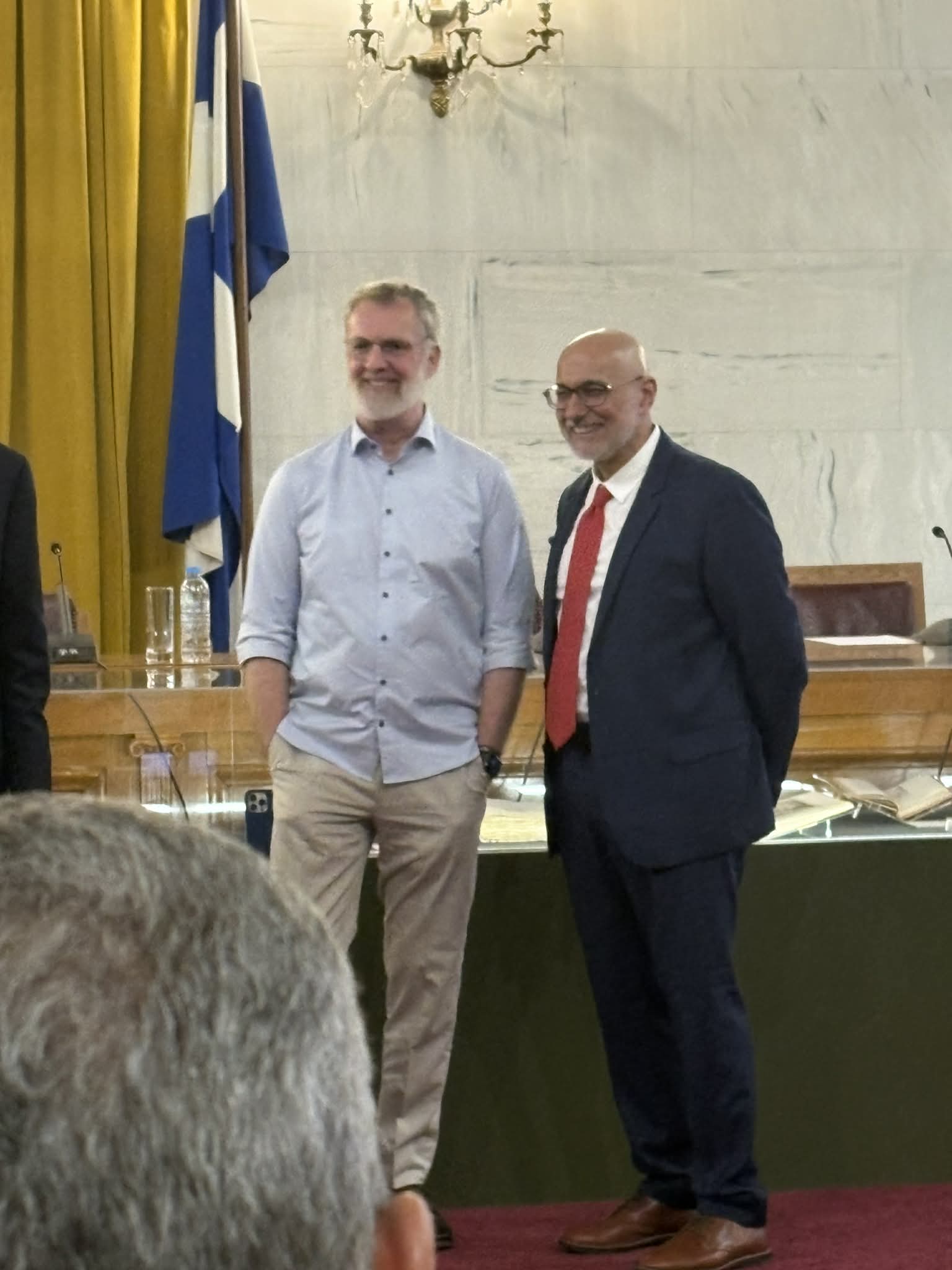 Lars Rasmussen, Αντώνης Μαυρόπουλος